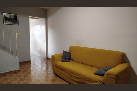 Sala de casa para alugar com 2 quartos, 80m² em Jardim Ponte Rasa, São Paulo