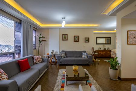 Sala de apartamento à venda com 3 quartos, 150m² em Tijuca, Rio de Janeiro