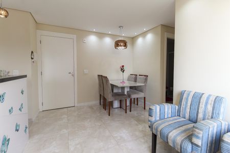 Sala de apartamento à venda com 2 quartos, 43m² em Vila Carmosina, São Paulo