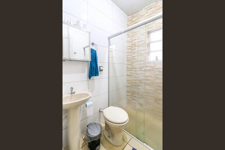 Banheiro Social de casa para alugar com 1 quarto, 250m² em Jardim Monte Azul, São Paulo