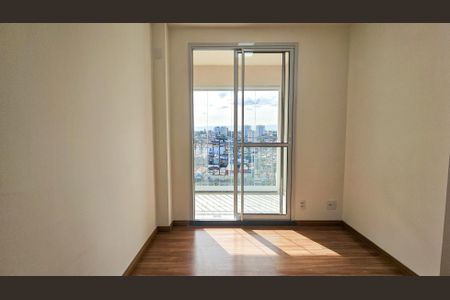 Sala de apartamento para alugar com 3 quartos, 55m² em Jardim Santo Antoninho, São Paulo
