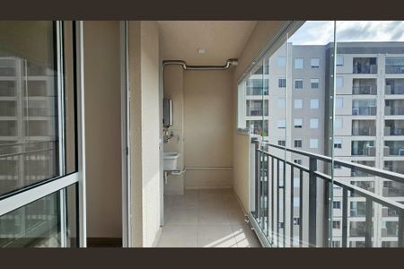 Varanda da Sala de apartamento para alugar com 3 quartos, 55m² em Jardim Santo Antoninho, São Paulo