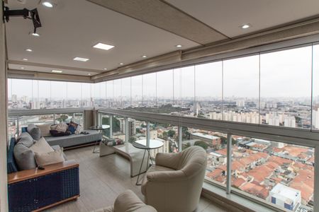 Varanda de apartamento para alugar com 3 quartos, 136m² em Vila Paiva, São Paulo
