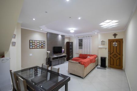 Sala de casa à venda com 2 quartos, 320m² em Vila Gustavo, São Paulo