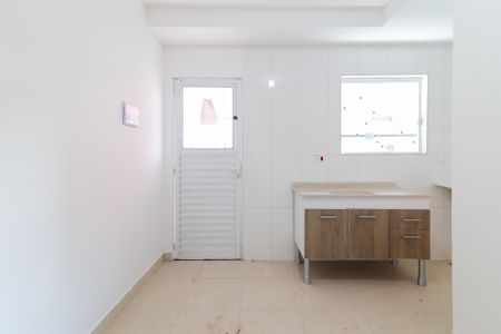 Sala/Cozinha de apartamento para alugar com 1 quarto, 25m² em Vila Dalva, São Paulo