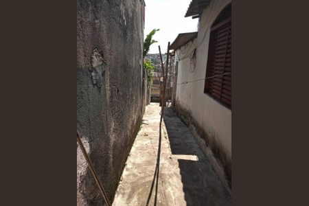 Casa à venda com 1 quarto, 45m² em Padroeira, Osasco