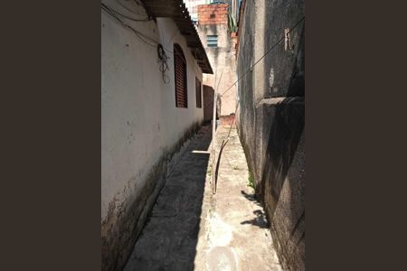 Casa à venda com 1 quarto, 45m² em Padroeira, Osasco