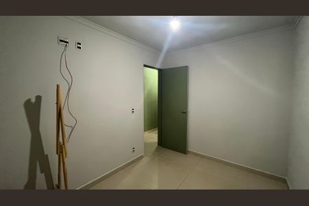 Quarto 2 de apartamento para alugar com 3 quartos, 133m² em Mansões Santo Antônio, Campinas