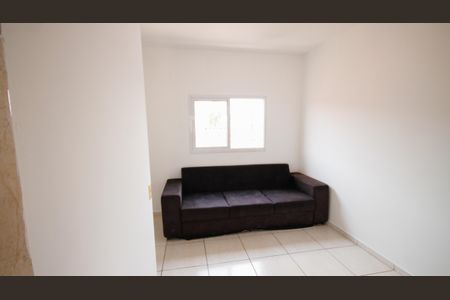 Sala de casa de condomínio para alugar com 2 quartos, 72m² em Aviação, Praia Grande