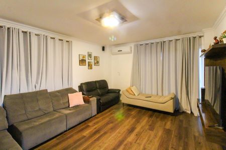 Sala 2 de apartamento à venda com 3 quartos, 280m² em Niterói, Canoas