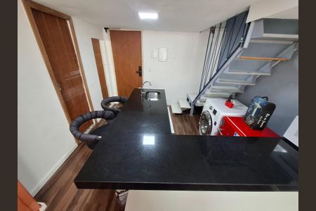 Sala/Cozinha de apartamento para alugar com 1 quarto, 25m² em Centro, Rio de Janeiro