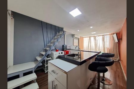 Sala/Cozinha de apartamento para alugar com 1 quarto, 25m² em Centro, Rio de Janeiro