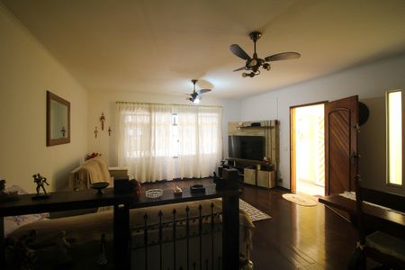 Sala de casa para alugar com 3 quartos, 250m² em Jardim Independência (são Paulo), São Paulo