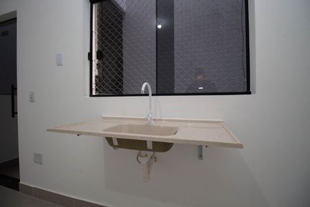 Sala/Cozinha de apartamento para alugar com 1 quarto, 35m² em Recanto das Emas, Brasília