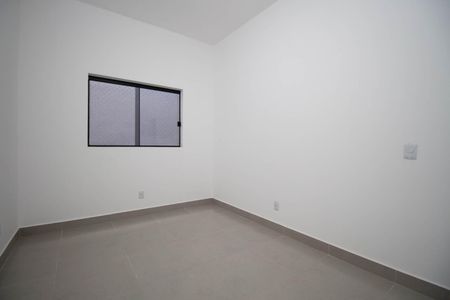 Quarto de apartamento para alugar com 1 quarto, 35m² em Recanto das Emas, Brasília