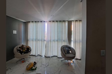 Sala de casa à venda com 3 quartos, 270m² em Jardim Primeiro de Maio (chacara Fazendinha), Osasco