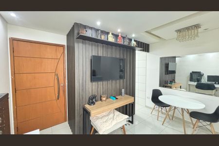 Sala de apartamento à venda com 2 quartos, 54m² em Jardim das Maravilhas, Santo André
