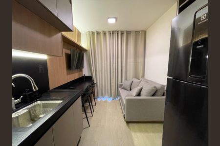 Sala de casa de condomínio para alugar com 1 quarto, 25m² em Vila Butantã, São Paulo