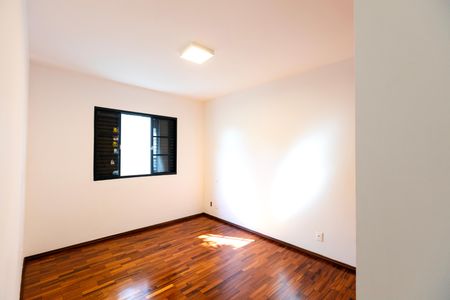 Quarto 1 de casa à venda com 3 quartos, 240m² em Parque Alto Taquaral, Campinas