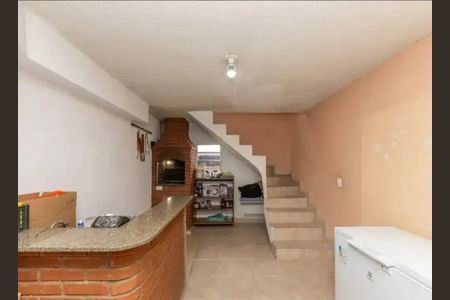 Salão de casa para alugar com 3 quartos, 300m² em Vila Nina, São Paulo