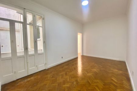 Sala de apartamento para alugar com 3 quartos, 100m² em Copacabana, Rio de Janeiro