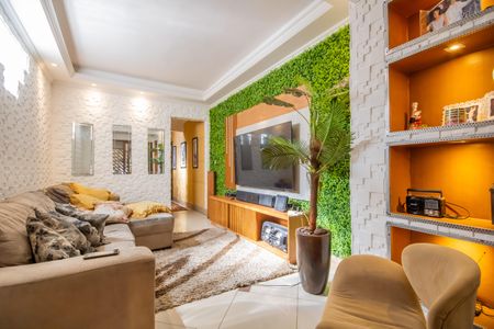 Sala de casa para alugar com 2 quartos, 500m² em Piratininga, Osasco