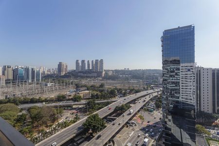 Varanda de kitnet/studio à venda com 1 quarto, 32m² em Vila Olímpia, São Paulo