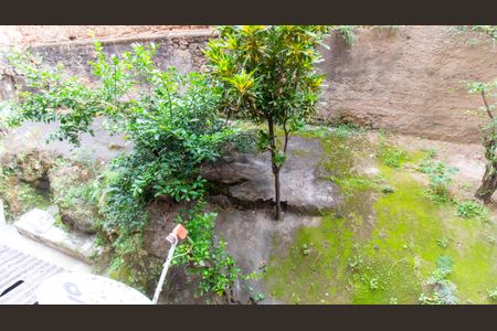 Vista/Quarto 1 de apartamento à venda com 2 quartos, 60m² em Barreto, Niterói