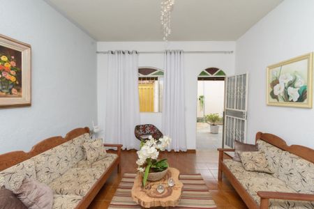 Sala de casa à venda com 4 quartos, 250m² em Miramar (barreiro), Belo Horizonte