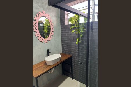 Casa à venda com 3 quartos, 160m² em Vila Elvira, São Paulo