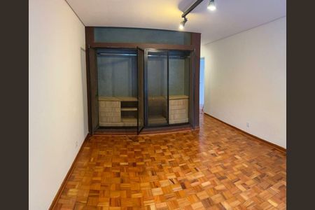 Casa à venda com 3 quartos, 160m² em Vila Elvira, São Paulo