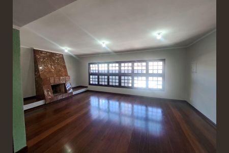Sala de casa para alugar com 6 quartos, 484m² em Vila Yolanda, Osasco