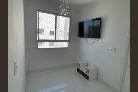 Sala de apartamento para alugar com 2 quartos, 38m² em Vila Flora, Guarulhos