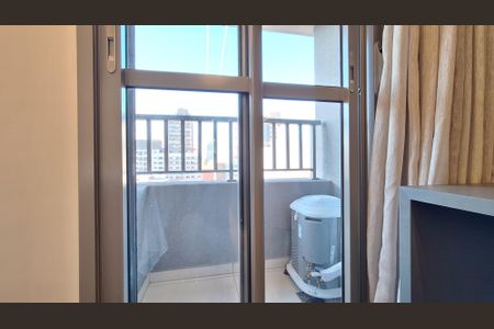 Varanda de kitnet/studio à venda com 1 quarto, 24m² em Pompeia, São Paulo