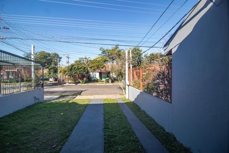 Vista da Sala de casa à venda com 2 quartos, 56m² em Hípica, Porto Alegre