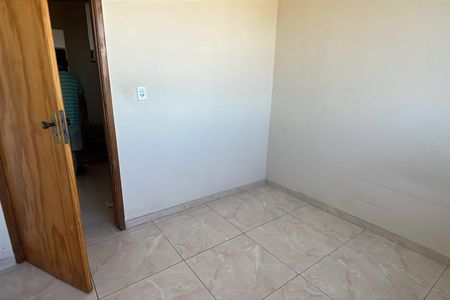 Quarto de apartamento para alugar com 1 quarto, 90m² em Chacrinha, Duque de Caxias