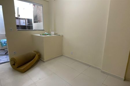 Sala de apartamento para alugar com 1 quarto, 90m² em Chacrinha, Duque de Caxias