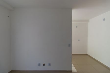 Sala de apartamento para alugar com 2 quartos, 51m² em Cemucam, Cotia