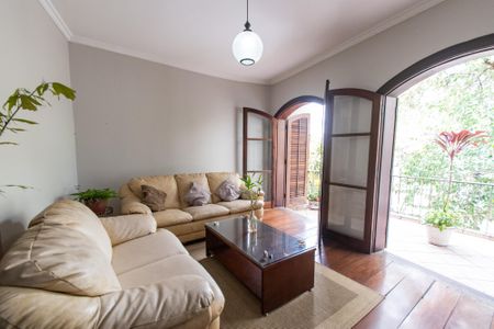 Sala de casa à venda com 4 quartos, 200m² em Jardim da Gloria, São Paulo