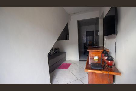 Sala de apartamento para alugar com 1 quarto, 50m² em Vargem Pequena, Rio de Janeiro