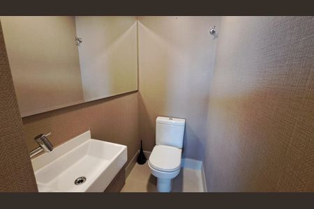 Apartamento à venda com 1 quarto, 58m² em Cambuí, Campinas