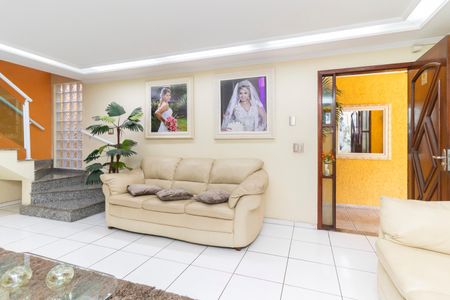 Sala de casa à venda com 4 quartos, 280m² em Vila Giordano, São Paulo