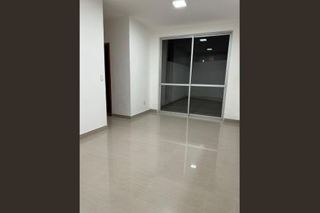 Apartamento para alugar com 2 quartos, 70m² em Heliópolis, Belo Horizonte