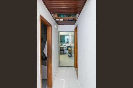 Sala de casa à venda com 2 quartos, 63m² em Parada de Lucas, Rio de Janeiro