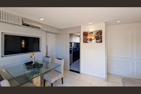 Sala de apartamento à venda com 3 quartos, 130m² em Pompéia, Belo Horizonte