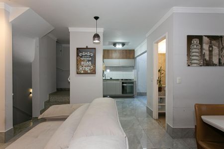 Sala de casa de condomínio à venda com 3 quartos, 150m² em Vila Aricanduva, São Paulo