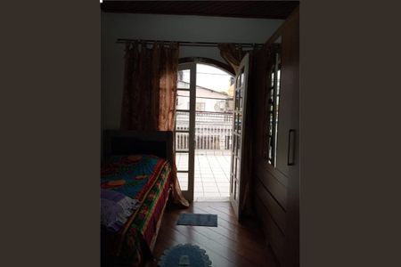 Casa à venda com 3 quartos, 130m² em Jardim Moreira, Guarulhos