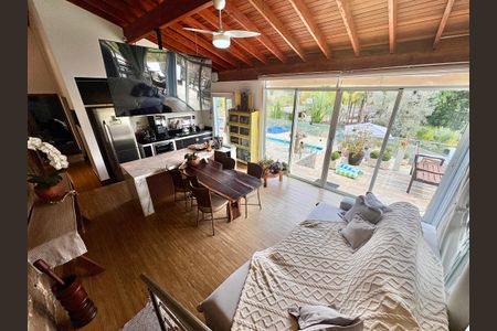 Sala de casa para alugar com 2 quartos, 300m² em Jardim Sagrado Coracao de Jesus, Jundiaí