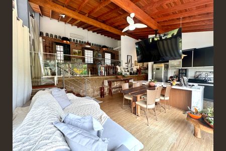 Sala de casa para alugar com 2 quartos, 300m² em Jardim Sagrado Coracao de Jesus, Jundiaí