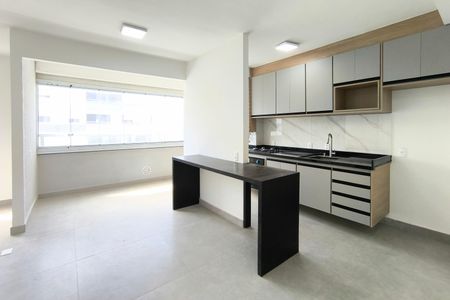 Sala de apartamento à venda com 2 quartos, 61m² em Vila Rio Branco, Jundiaí